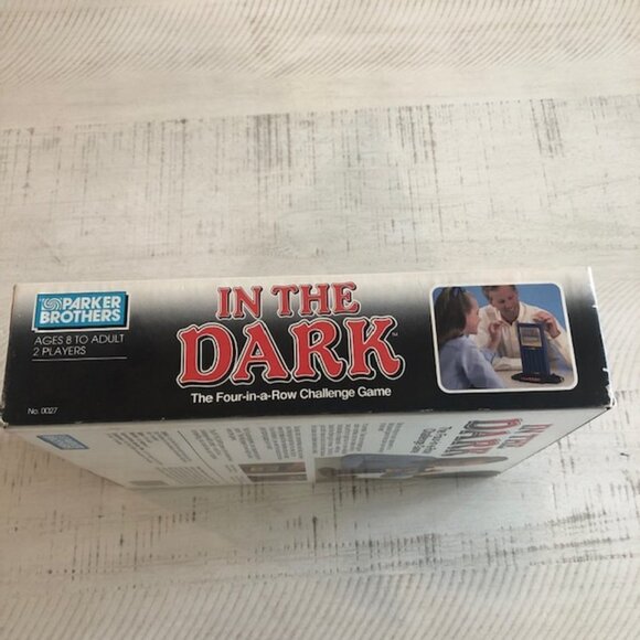 Vintage 1989 Parker Brothers In The Dark The Four in the Row Challenge Game - Picture 6 of 9